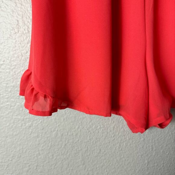 Astr The Label Coral Peach Ruffled Romper Size Large - Picture 5 of 7